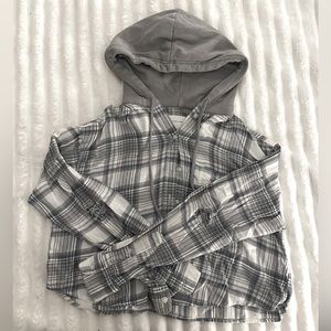 Cropped hooded plaid
